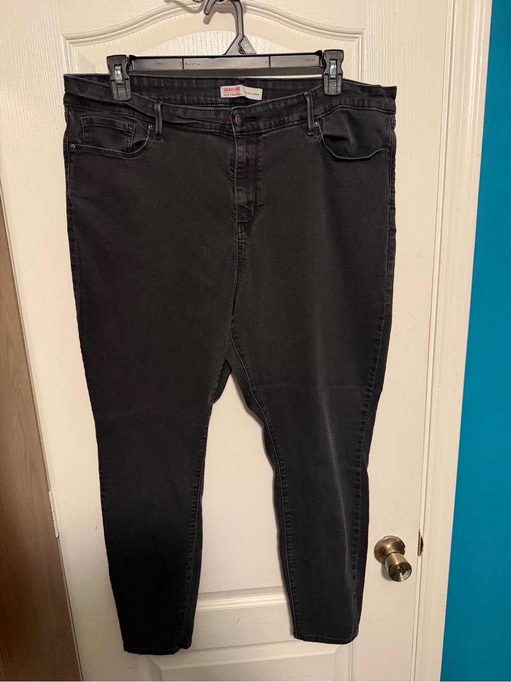 Black Skinny Jeans - Women's Stretch Slim Fit